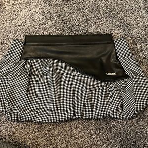 Miche brand “Neisha” prima shell